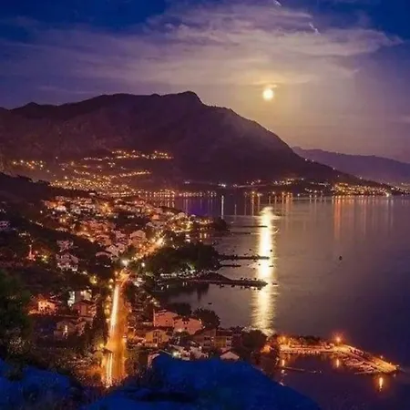 アパート Diridonda *