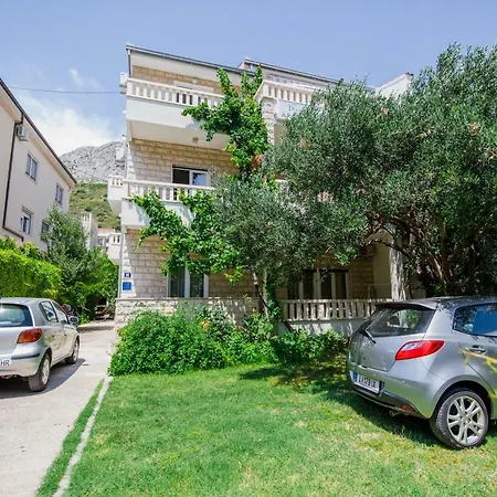 Apartament Diridonda *