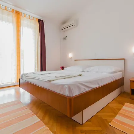 Apartament Diridonda Omiš