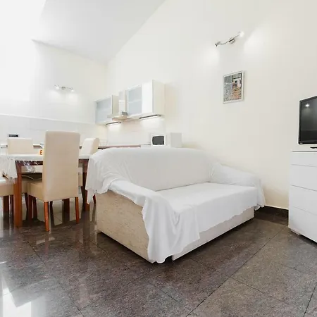 Diridonda Apartament Omiš