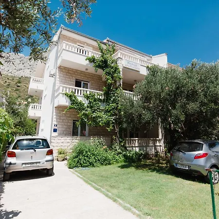 Appartamento Diridonda Omiš