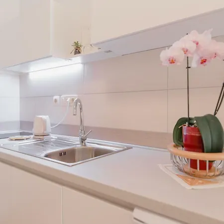 Diridonda * أوميس