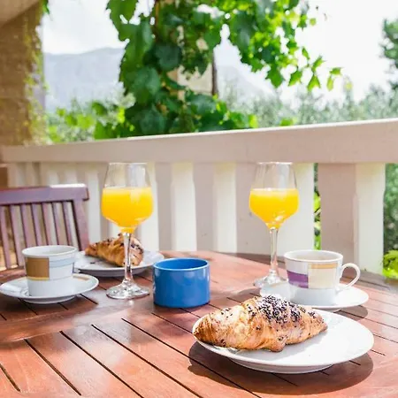 Apartament Diridonda Omiš