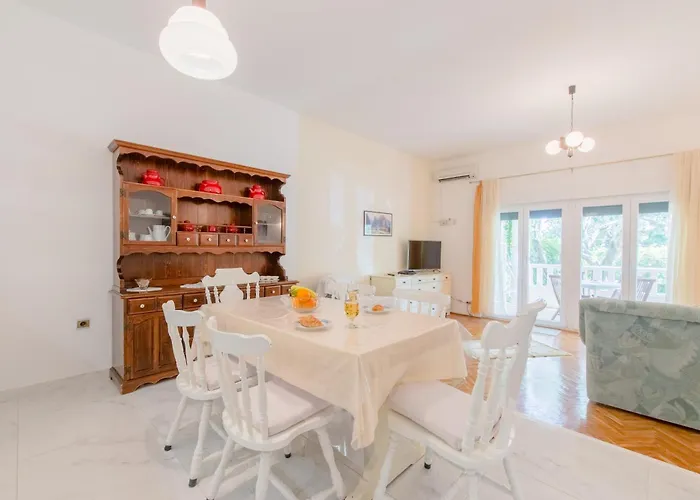 Апартаменты Diridonda