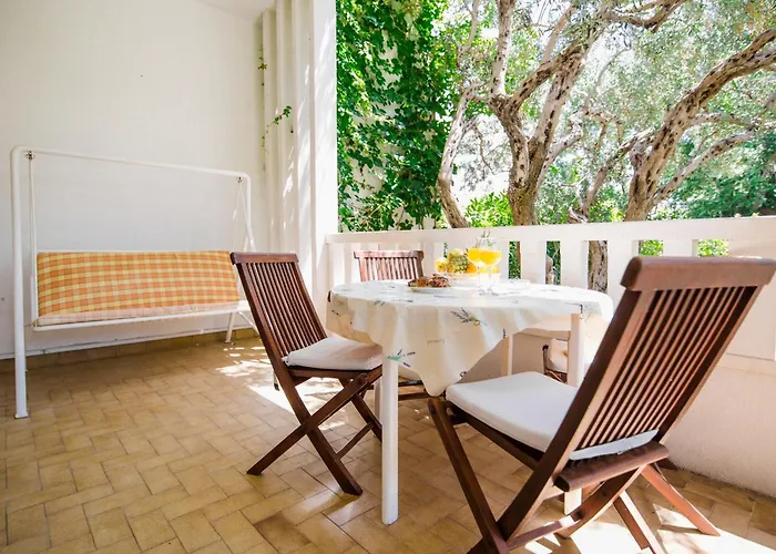 Апартаменты Diridonda