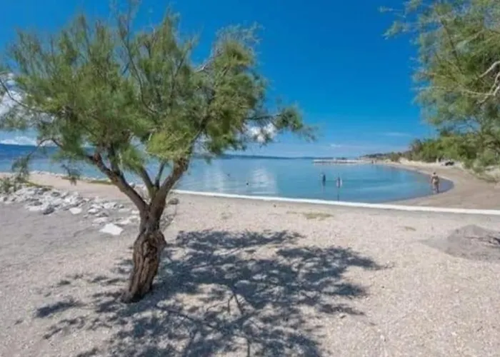 Апартаменты Diridonda Омиш